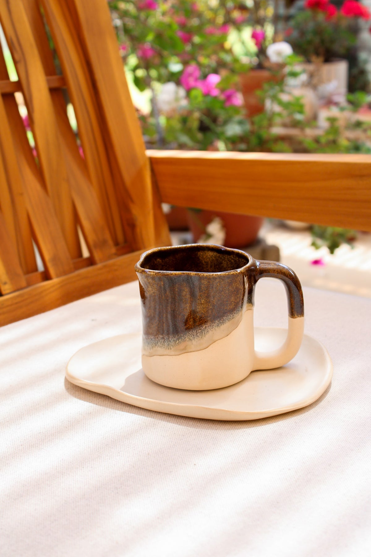 Taza Manola